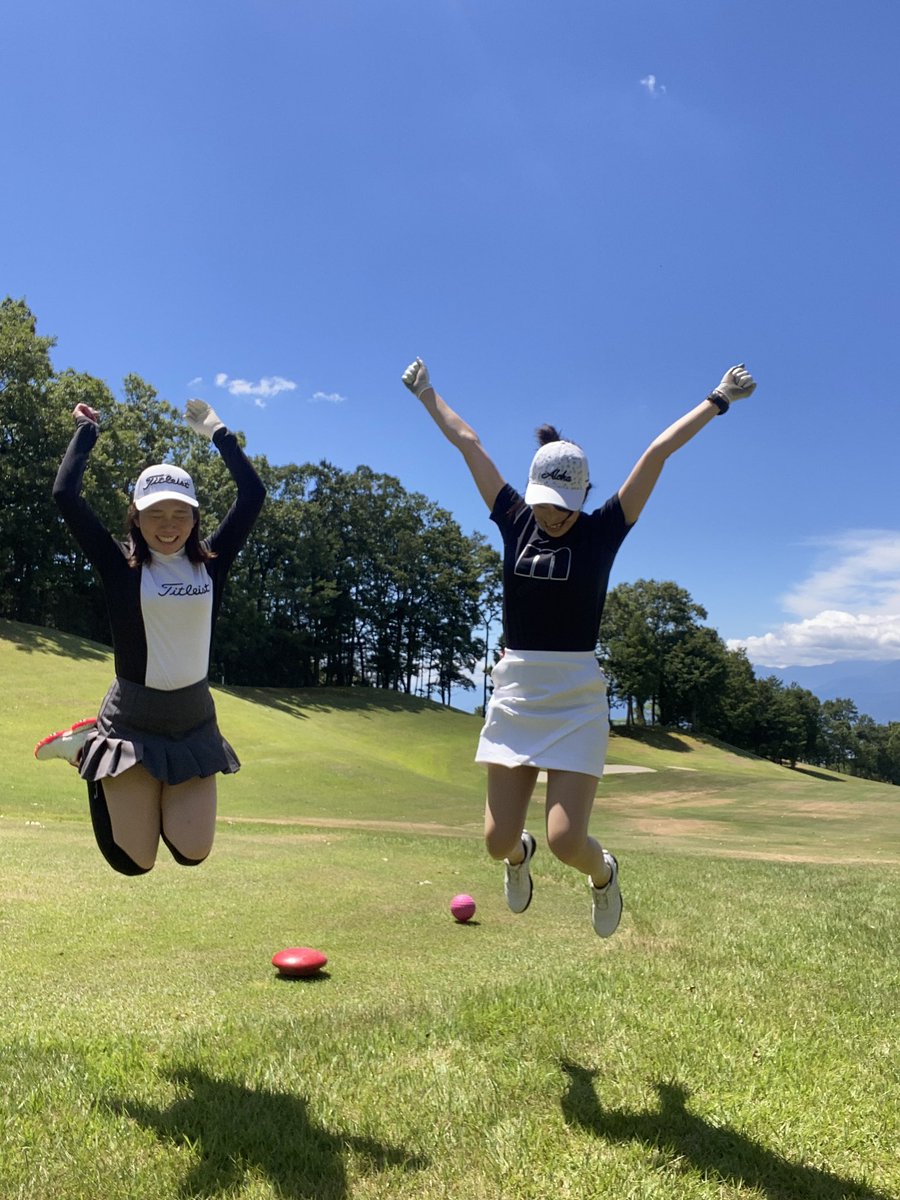 mar17golf's tweet photo. そーいえばこの前産後初のゴルフ行ってきました⛳️❤️なんとか90で終えることができましたが、ちょろったりひっかけたり色々やらかしてました😂 @甲斐ヒルズ https://t.co/4MJNxXdE1X
