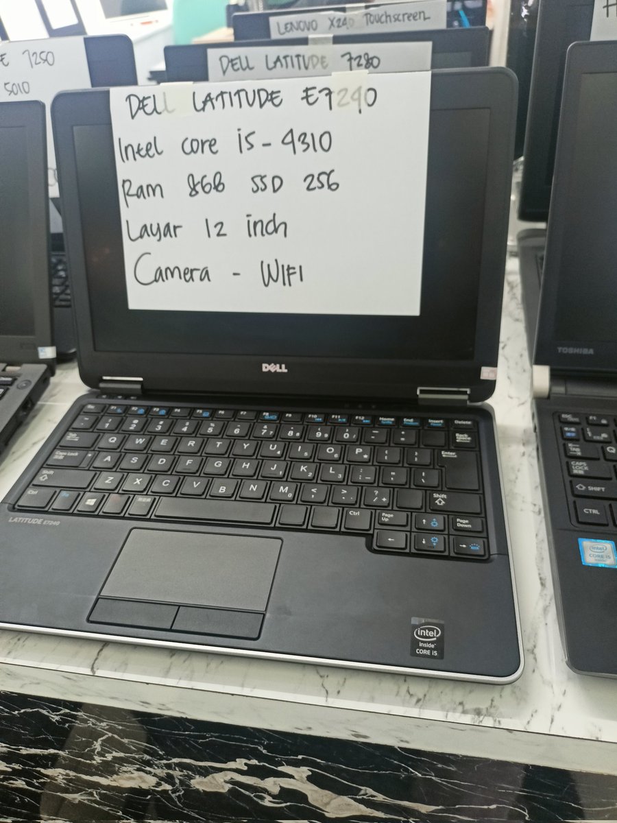 MakCentong's tweet photo. Lagi di bandrol di angka 2jtan. Cuss boleh dong komen disini buat info promo lainnya
Nanas Pisang https://t.co/E2SAuG04m3