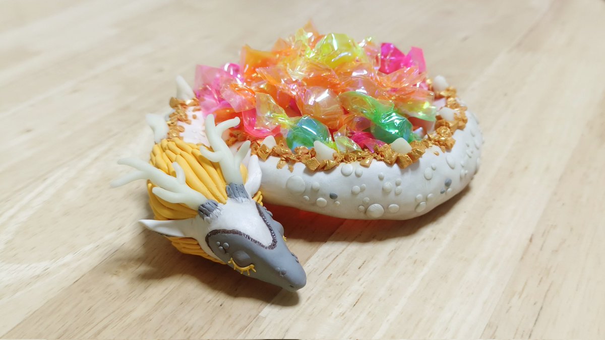 Chimpukampu's tweet photo. So I made a Light Dragon candy tray 🐉🍬

#TearsOfTheKingdom #Zelda #ゼルダの伝説 #PolymerClay https://t.co/tThZwgt07O