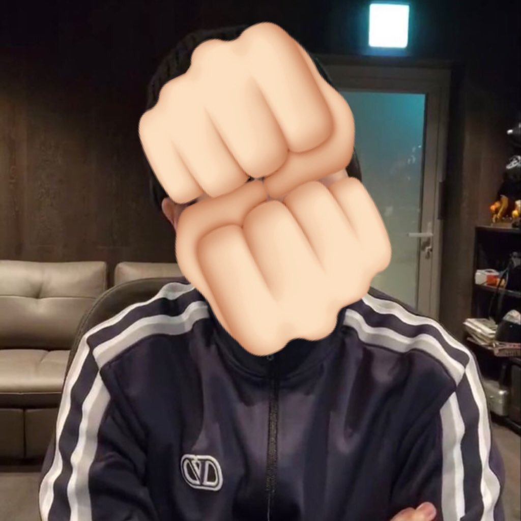 bammiejungkoo's tweet photo. อั๊นยองงงง https://t.co/t1TAEUlrEJ