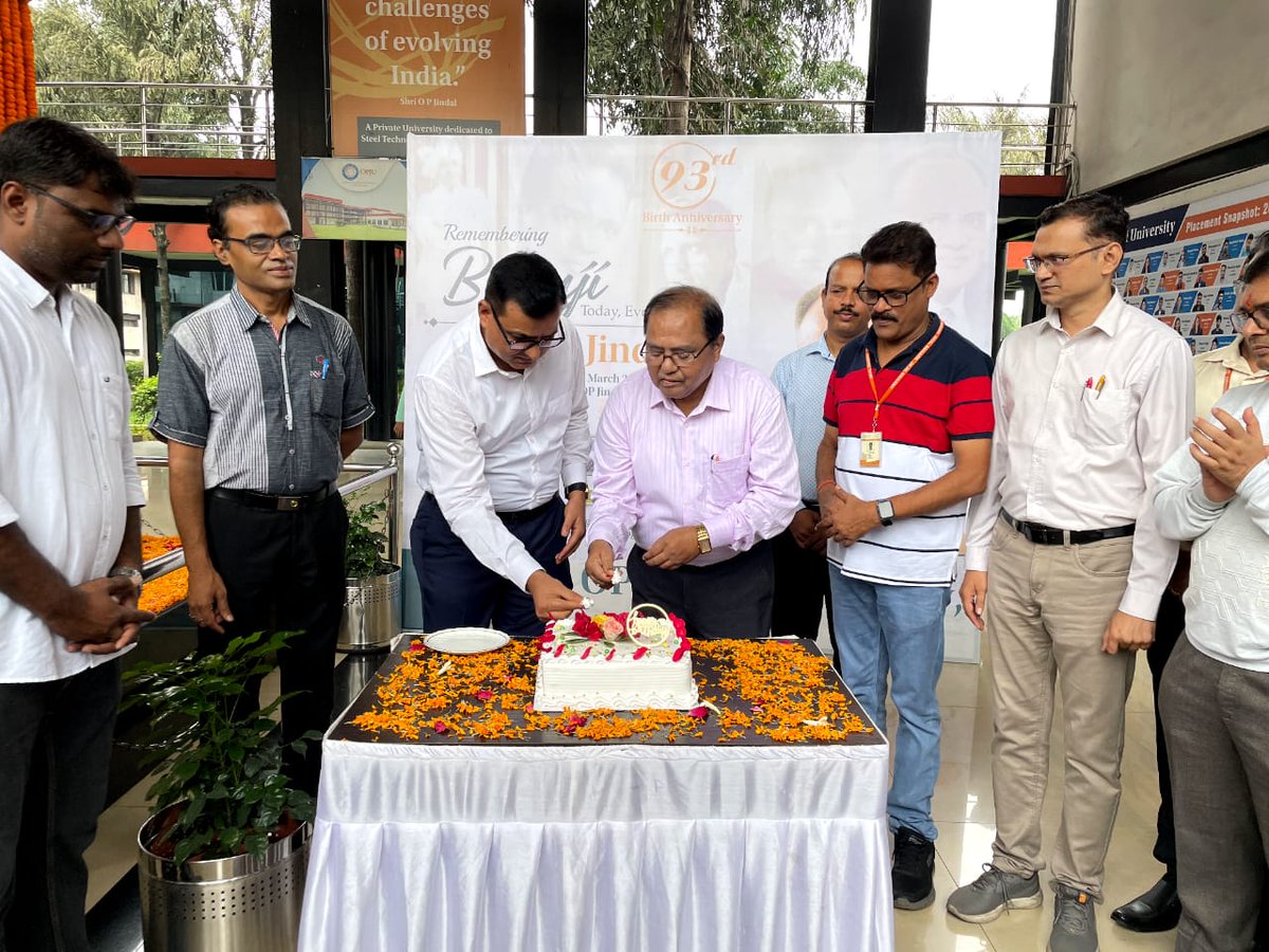 Today on the occasion of the birth anniversary of the founding Chairman, our beloved Babuji, Shri O.P. Jindal Ji, OPJU family paid tribute to him and organized a tree plantation drive across the premises of the @OPJUniversity campus. @MPNaveenJindal @shallujindal20 @DrRDPatidar