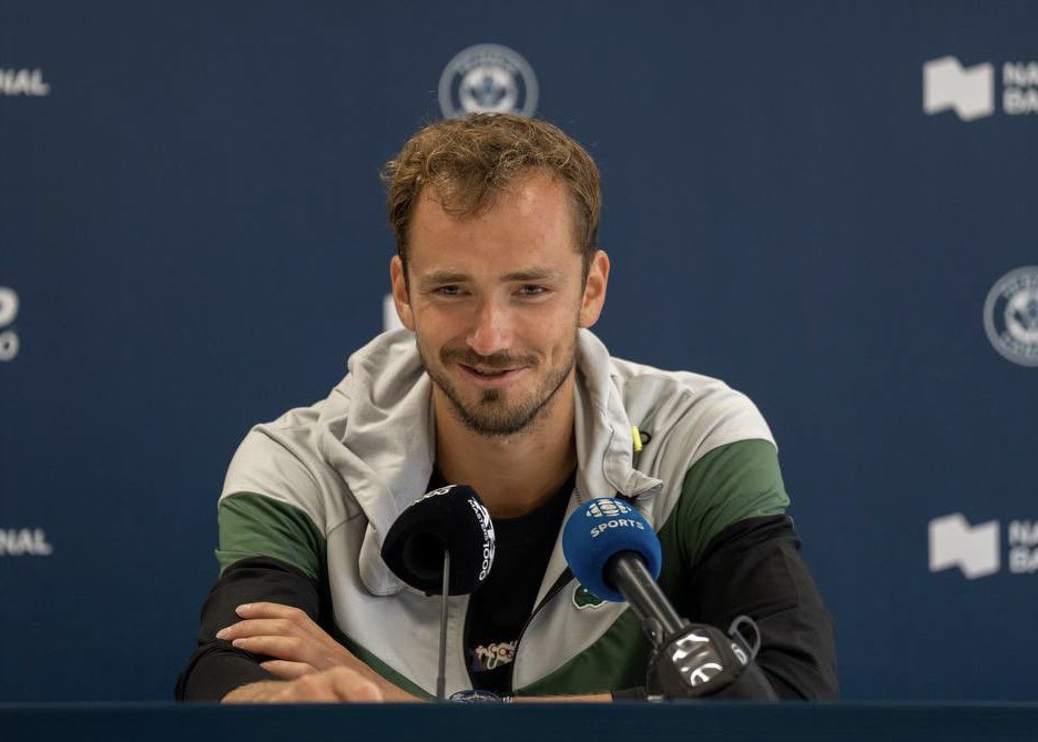 Meddy Family 🐻 tweet media