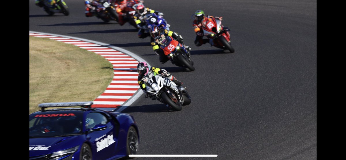 d_repsol's tweet photo. 無事完走おめでとうございます！
かっこよかったです!!
SC入った時の疑似トップもバッチリ撮りました♪
@TransMapRacing https://t.co/UvrJgrSv8b