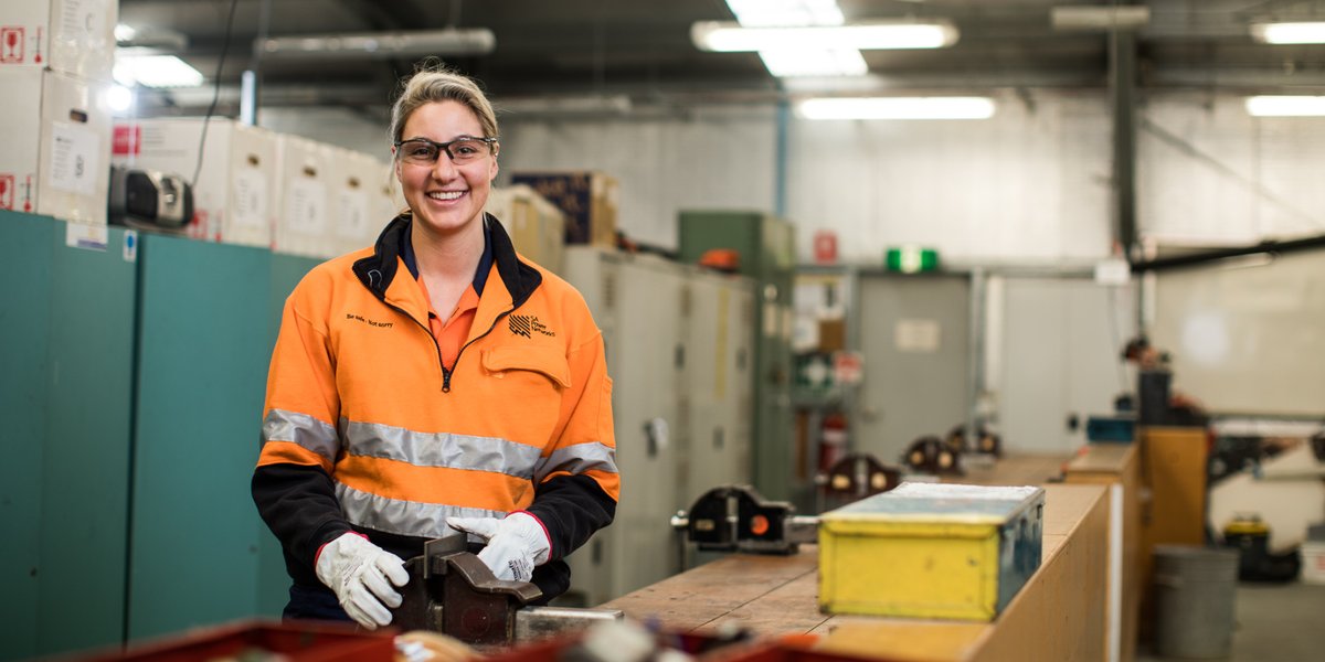 💰 We’re investing $2.7m in 10 new projects to support learners in their VET studies and address the skills shortages across SA. For regional South Australia, we’re investing over $2m to trial 5 new Skills Centres.

Find out more: skills.sa.gov.au/plan