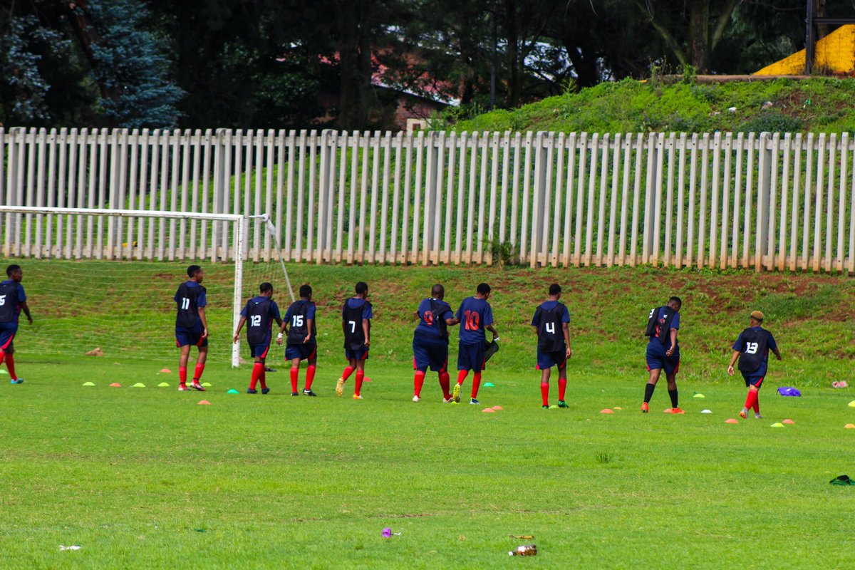 GWST_2022's tweet photo. “Everything is practice.” ~ Pele

#roadtogwst
#aprestigioustournament
#soccer

⚽️⚽️⚽️ https://t.co/2tSLDDd9k2