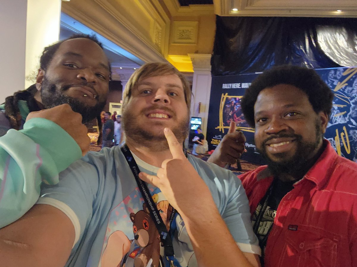 Glad to be able to meet @WoolieWoolz and @chesterr01 at evo. Love these two guys.