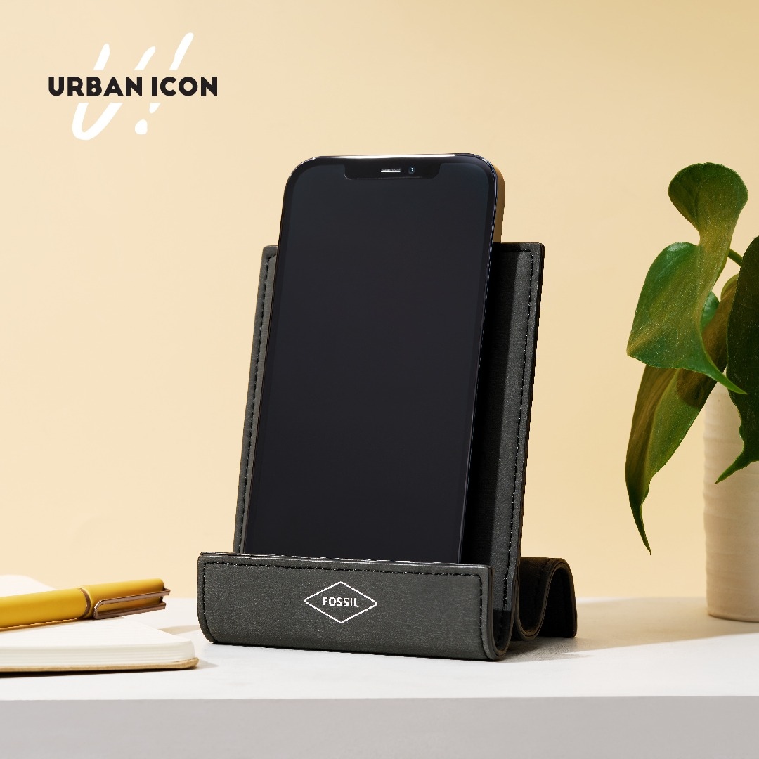 PondokIndahMall's tweet photo. Get a limited edition phone holder for FREE!
FREE Phone Holder just for you, with purchase of Fossil product/s at Urban Icon Pondok Indah Mall ✨ Shop now and get the prize!
#UStyleMe #UrbanIcon https://t.co/fGlCJ4g5Gp