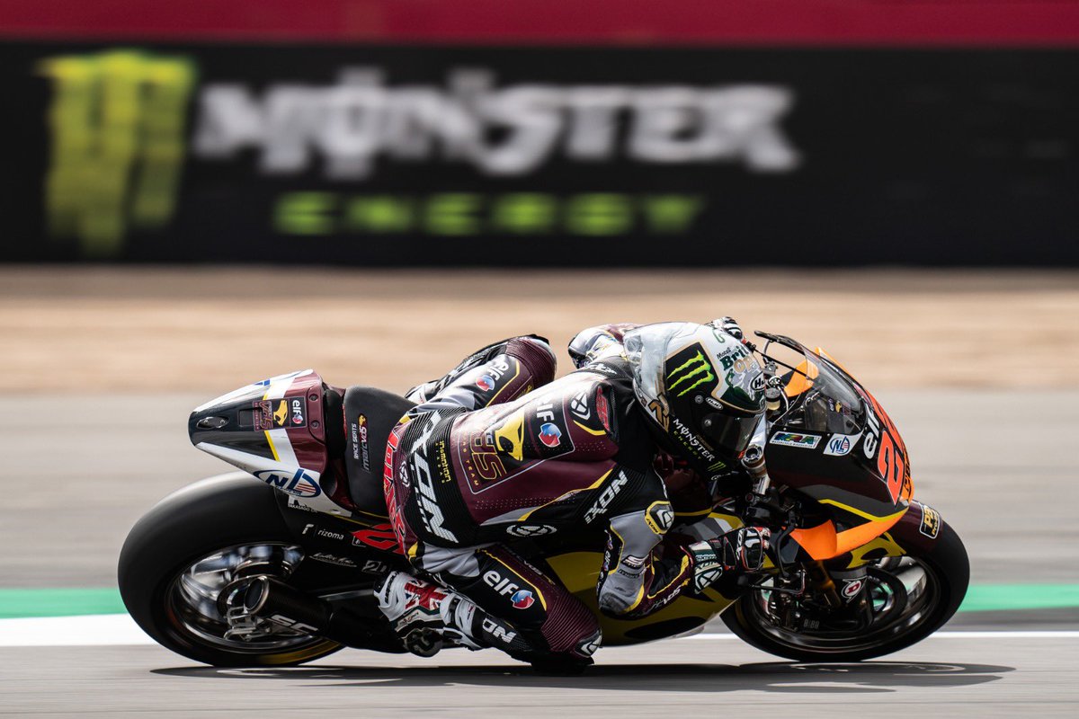 Sam Lowes tweet media
