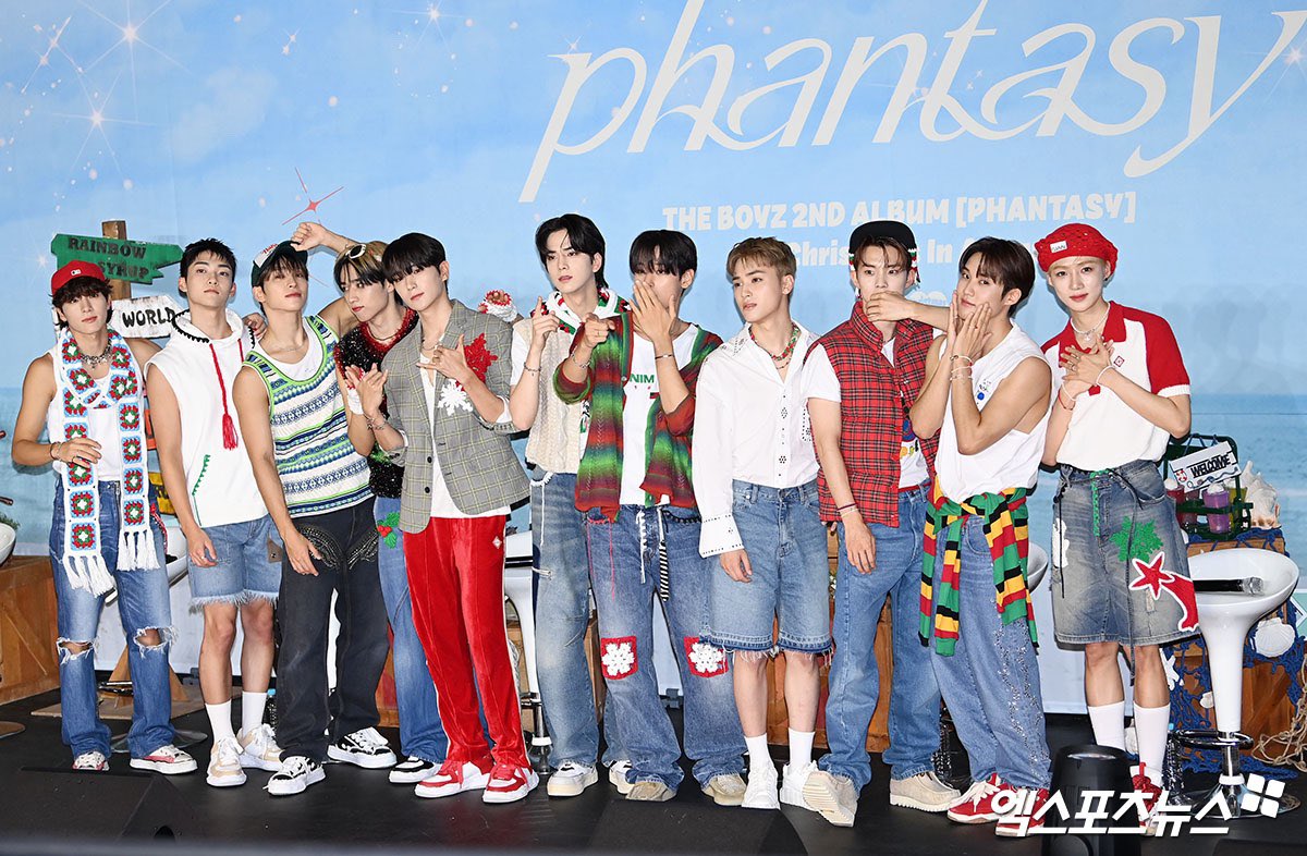 [#더보이즈 뉴스] 더보이즈 '판타지한 느낌 그대로'[엑's HD포토]

#THEBOYZ
<a href="/IST_THEBOYZ/">더보이즈(THE BOYZ)</a>

naver.me/GfbXFzMZ