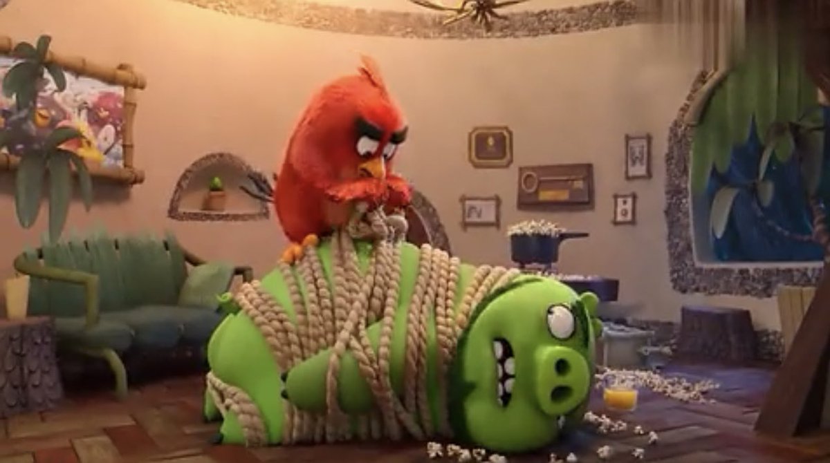lyx520_'s tweet photo. @FGC_Angrybird @Vexanie Congratulations to Angry Birds for defeating the Pig King and winning the EVO2023 championship. https://t.co/WNHZy6IPSP