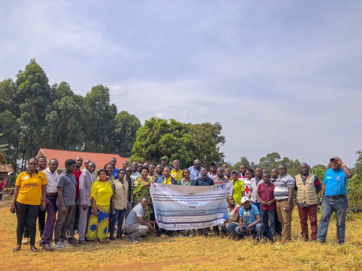 drc_tpo's tweet photo. Kalehe:
✅Formation des acteurs humanitaires et leaders communautaires sur la protection de l’enfant en situation d’urgence et sur la prévention des exploitations et abus sexuels.
Facilitée par #TPODRC et @UNFPARDC
Par #TPODRC avec l’appui financier de @SwissDevCoop #DDC https://t.co/p3tgbZNunm