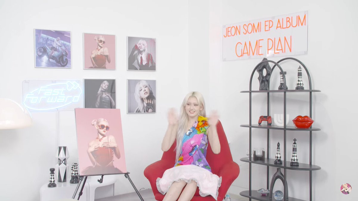 JEON SOMI EP ALBUM [GAME PLAN] COUNTDOWN LIVE IS NOW STARTING

🔗youtube.com/watch?v=HTY5-z…

#JEONSOMI  #전소미 #FastForward 
<a href="/somi_official_/">JEON SOMI(전소미)</a>