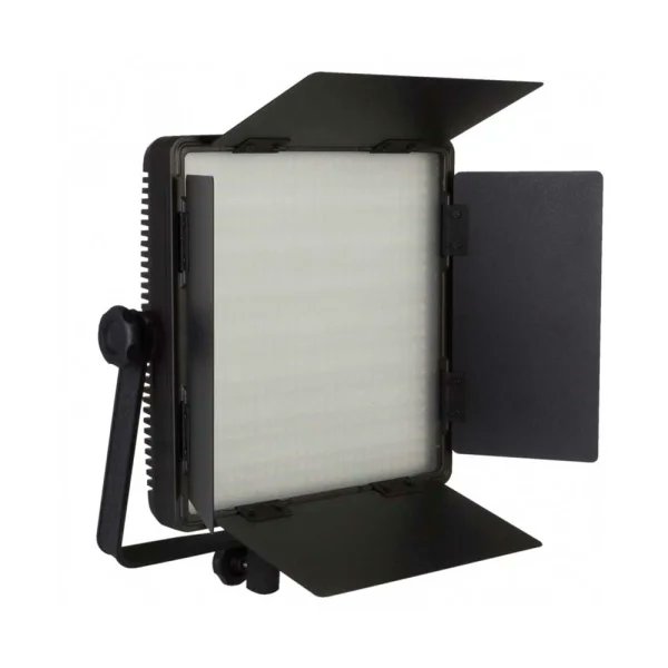 fotomayr's tweet photo. Auf der Suche nach dem perfekten Partner für deine Fotografie- und Videoprojekte? Unser LED Dauerlicht wird dich begeistern – probiere es aus! 😊👉 https://t.co/eby2PMPDsw https://t.co/ZlSyQAnkCk