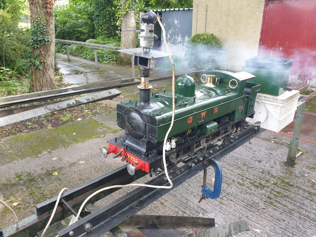 RugeleySME's tweet image. Sunday running at Rugeley Miniature Railway. The panier having a steam test. #RugeleySME #Modelengineering #livesteam #trains #miniaturerailway