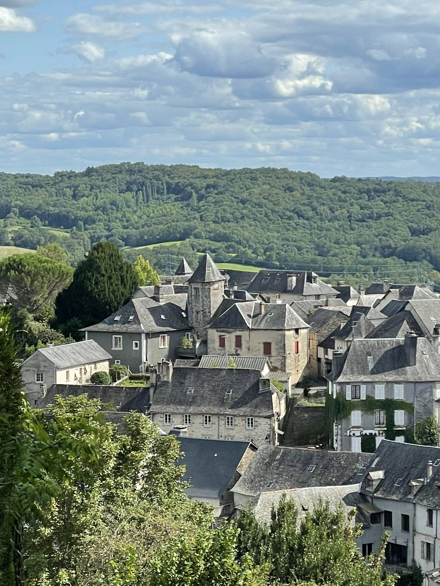 pybournazel's tweet photo. #villagedefrance #donzenac #correze #nature https://t.co/tUhcGLVAyc