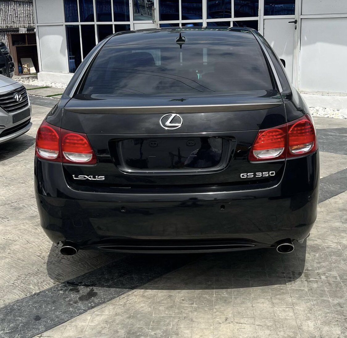BuyLagosLtd's tweet photo. For Sale: Tokunbo 2006 Lexus GS350

📍: Lekki

Asking Price: 4.4m [Slightly Negotiable]

If interested, DM for Inspection or Call/Whatsapp; 0818 811 1105

#BuyLagosLtd #BuyLagosLtdAutomobile #CarForSale #UsedCar #LexusGS350 https://t.co/uTnx7PLXqM