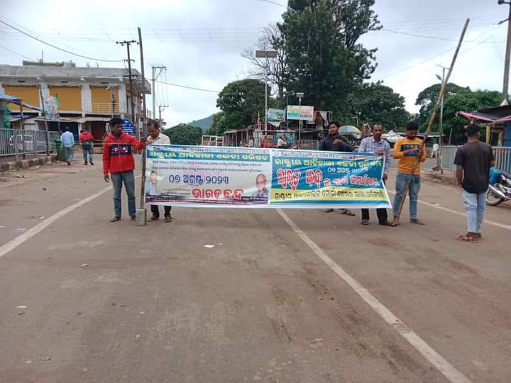 8816OBC's tweet photo. रुझान आना शुरू
India Luck in Daringbadi Block, Odisha 7Aug.2023
#आज_भारत_बंद_है 
#7thAugBharatBandh https://t.co/FCL7CgQcun