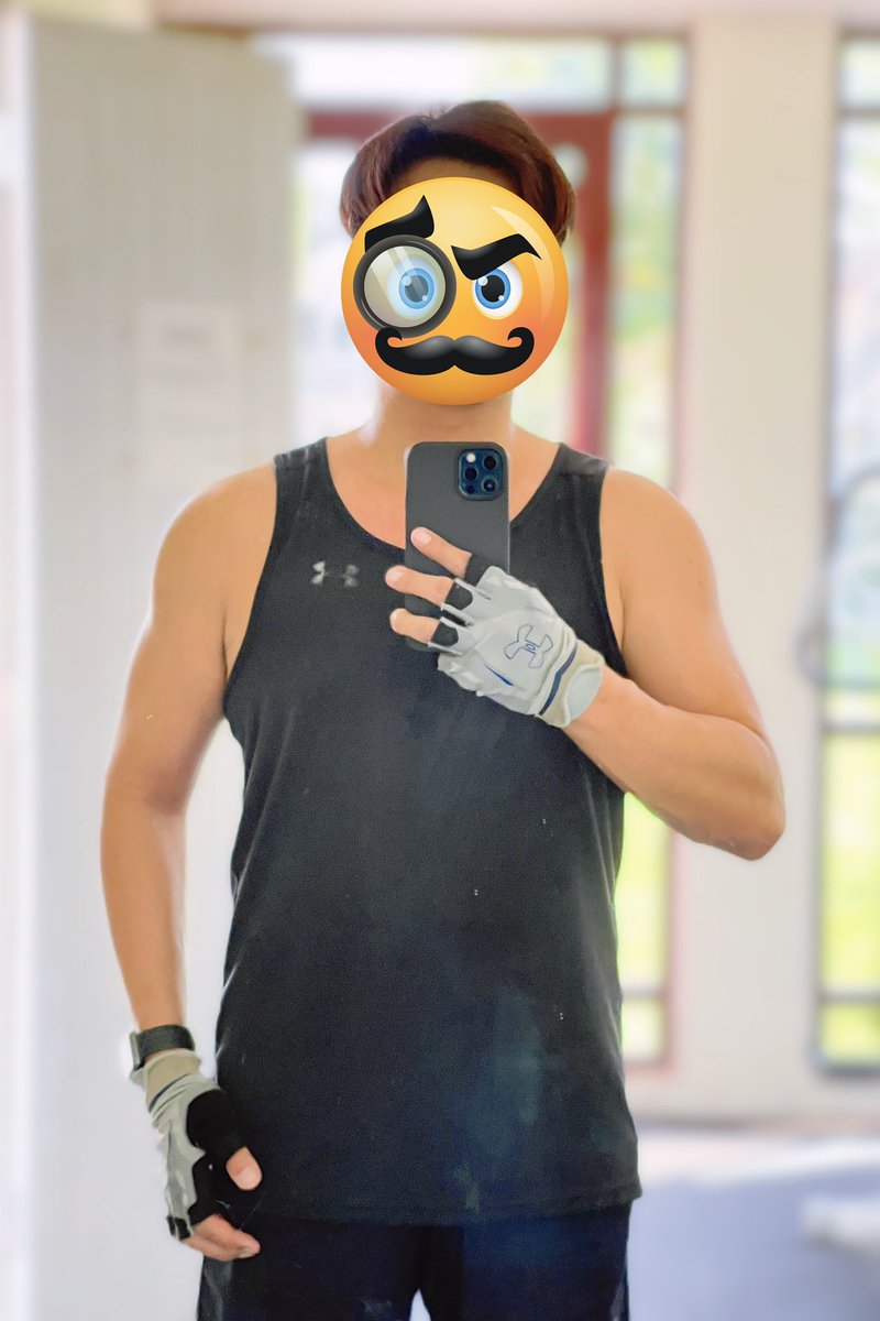 alvinpoh88's tweet photo. Tired day = selfie day at gym https://t.co/XuqqXnAj3d