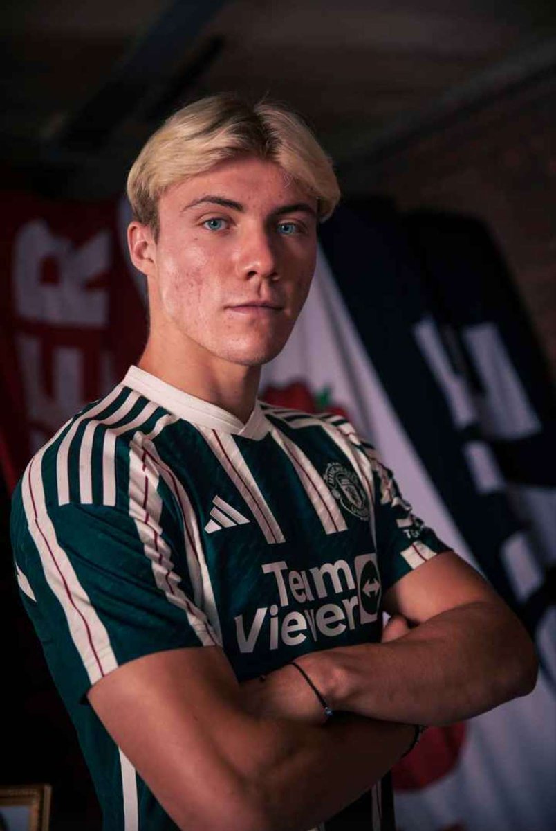 utdreport's tweet photo. 😎🇩🇰 https://t.co/9dEGr5OgZY