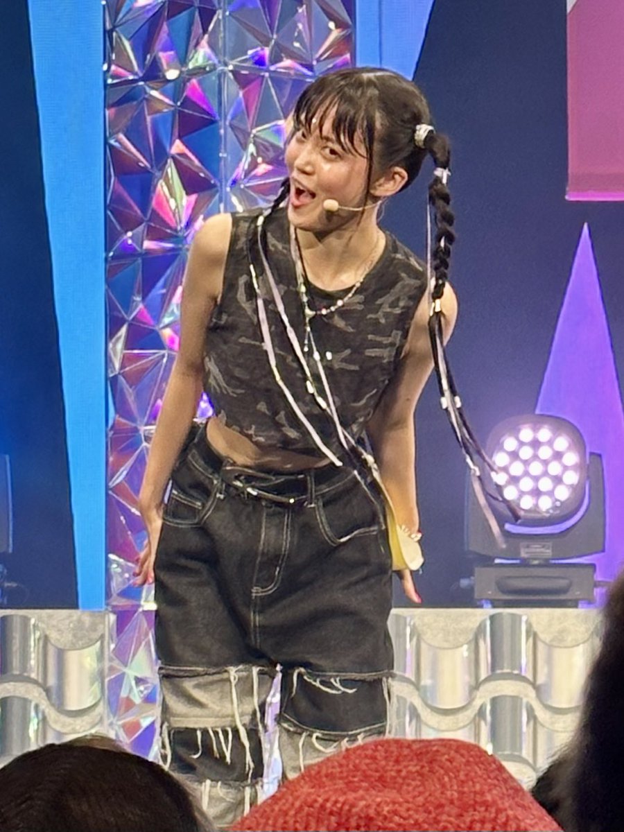 ymasFC4's tweet photo. ちゃんと…
見た?
#onefive_SOYO
#onefive #TIF2023 #HEATSTAGE https://t.co/Xk4KVoWuZf