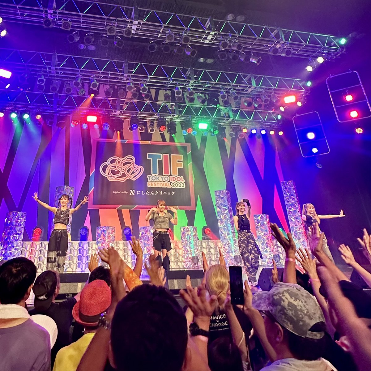 ymasFC4's tweet photo. すごい武者修行の場だった。リリイベではもっとすごいのが見られそう!!!
#onefive #TIF2023 #HEATSTAGE https://t.co/wQJwaCGXZP