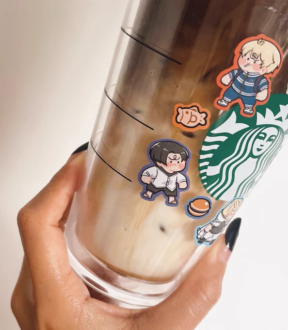สีของกาแฟที่ไหลลงไปนี่แหละสวยที่สุดเลย ⸝⸝ʚ̴̶̷̆ ̯ʚ̴̶̷̆⸝⸝