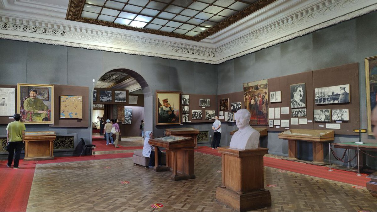 ConfrontingMems's tweet photo. When asked about the purpose of the museum in the year 2023, we were told it was to present the "facts", and that visitors should make up their own opinion about Stalin. 

This is difficult when those facts are so selectively handed out. https://t.co/oqZsAHV2Wt
