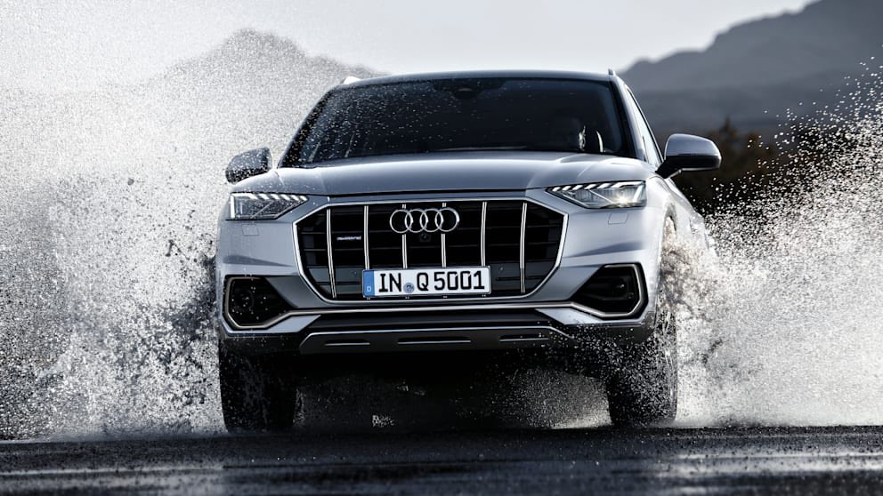 E L   H O T Z O tweet media