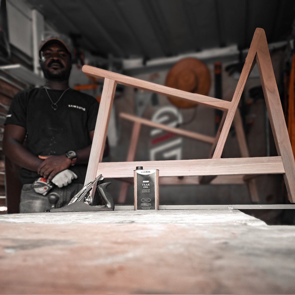 26studio_co's tweet photo. I'm a craftsman, and I make bespoke furniture. #midcenturyfurniture #midcenturymodern #minimalist #clientwork #armchair
.
.
Design: @26studio.co
Camera: #samsunggalaxy
#samsung https://t.co/uEA3q3l6gm