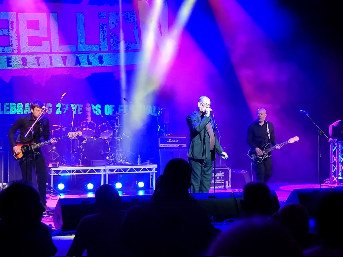 _stulf's tweet photo. Sunday - #RebellionFestival Day 4
Highlights: #SteelPulse, #Conflict, @_Nightingales and #BrixSmith.
It was a pleasure to be here. https://t.co/AcqMFFtm1N