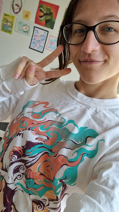 Going to the thrift store to look for some stuff, wearing my new favorite shirt :P https://t.co/RioQ