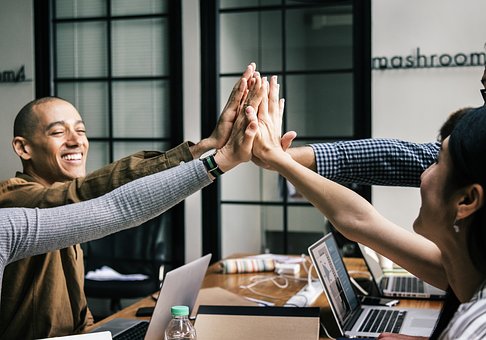 CapacityEdge's tweet photo. ENLARGING YOUR CAPACITY

"If everyone is moving forward together, then success takes care of itself." – Henry Ford
 #MondayMotivation #Mondaymorning #Mondayvibes #enlargeyourcapacity #capacityedge https://t.co/sjcGRwuGrk