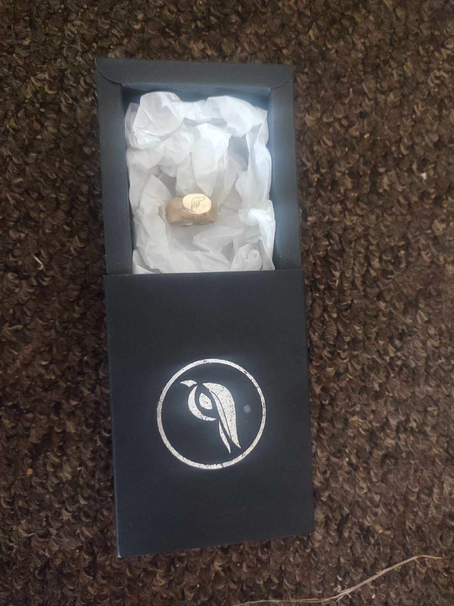 raptoreum's tweet image. Remi at Discord just sent this in - his $RTM ring delivered🪶
We will be back soon with more #Raptoreum #Cryptosmith action🦅
