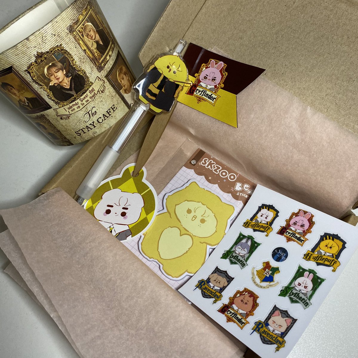 staystaystayOT8's tweet photo. โ ๐ super pretty kit ๐ฅน thank you po ulit @allforskzph ๐ซถ๐ผ๐ซถ๐ผ
#Platform325 #StayDay2023 https://t.co/cWzexTzKvX