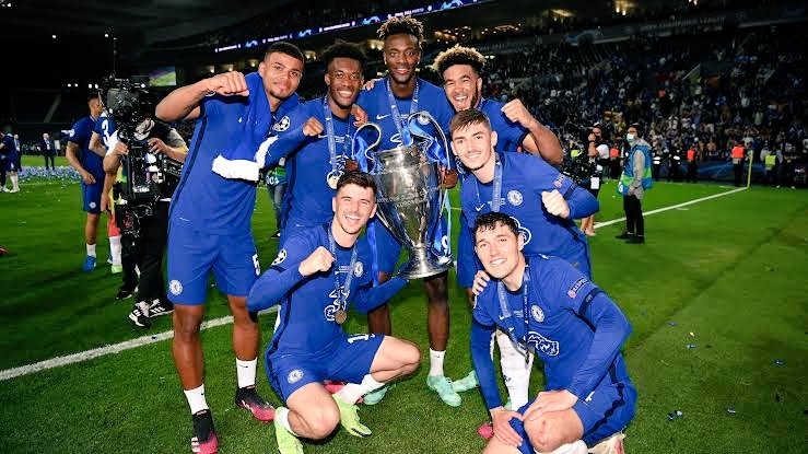 KINSELEO's tweet photo. La Cobham Vs Hale End https://t.co/dbBmGc31WH