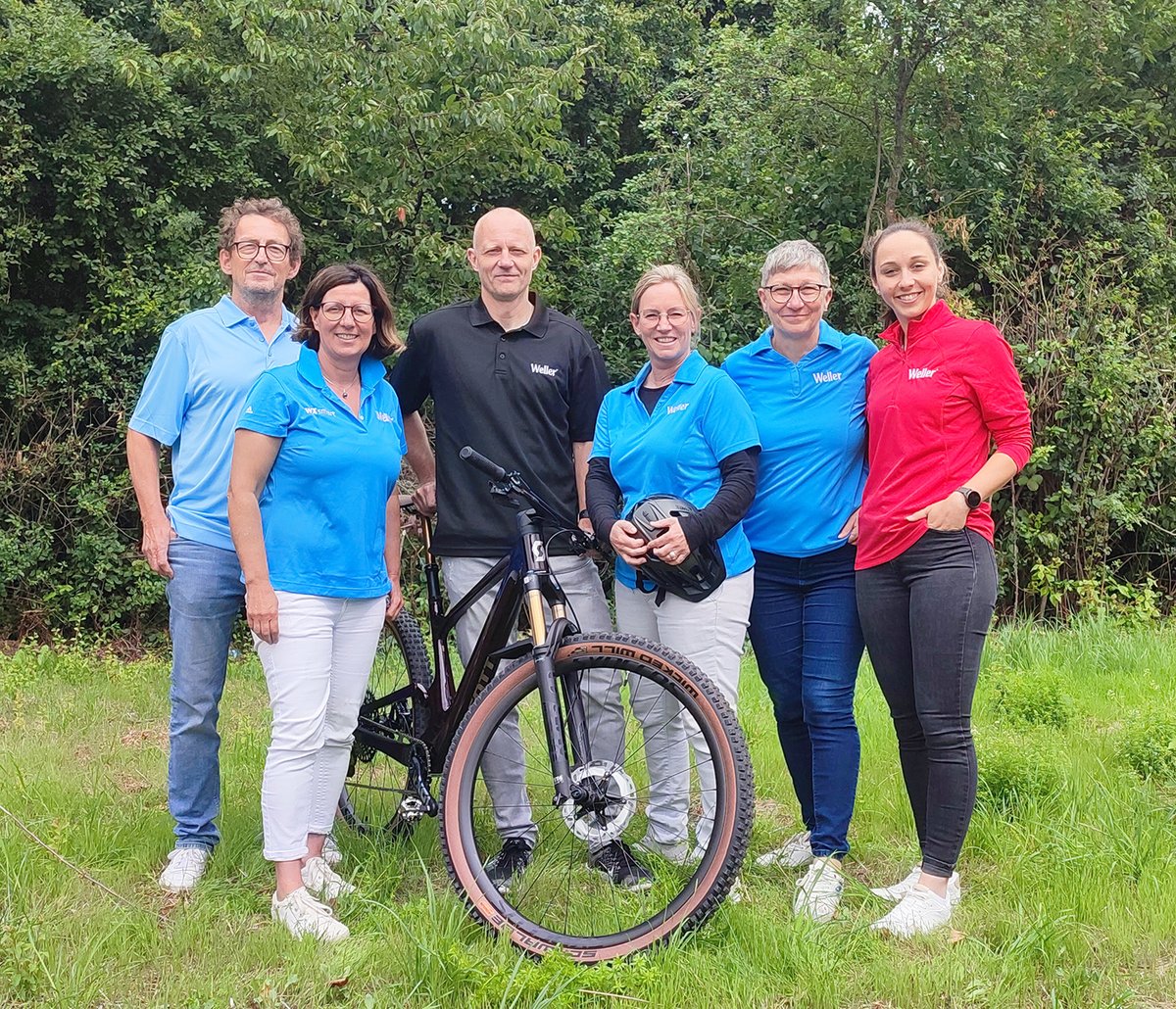 WellerTools's tweet photo. #CONGRATULATIONS! #WellerTools took part in this year's STADTRADELN #Ludwigsburg & achieved a sensational 14th place in the "per capita" category. 7 colleagues cycled 2189 km in 3 weeks - 38th of 91 teams. The #goal was to save CO2.
#Weller #bike #cycling #environment #saveCO2 https://t.co/LBqHMkAWNv