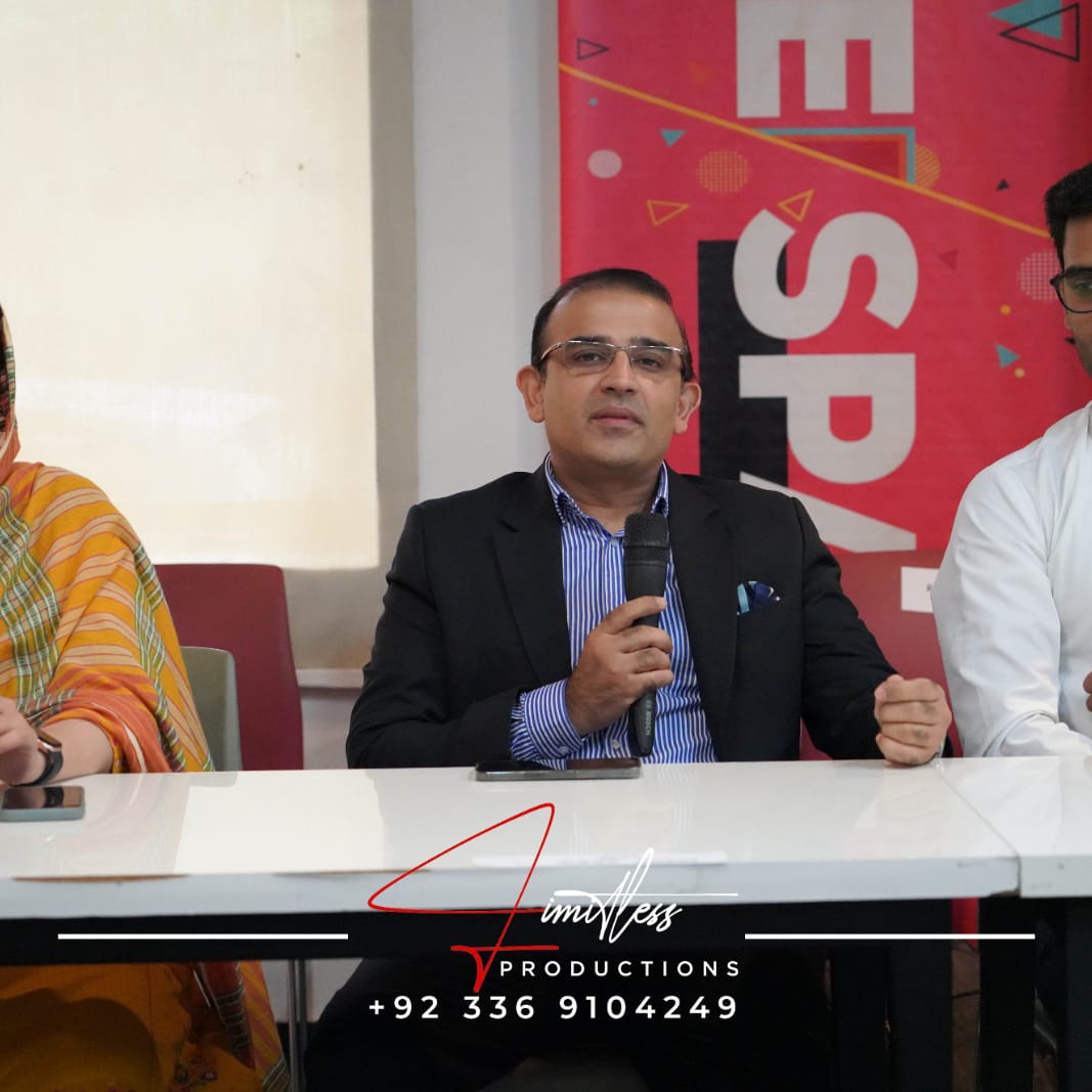 youthinconclave's tweet photo. 🌟Deep gratitude to Dr. @WaheedZaman007 Head of the Business Incubation Center at the @imsciences01 for an exceptional talk at TechConnect: Peshawar. His insightful words left us inspired.🌟

#Gratitude #TechConnectPeshawar #InspiringTalk #Peshawar #YIC #Event #IMSciences https://t.co/3BmhRDIF2r