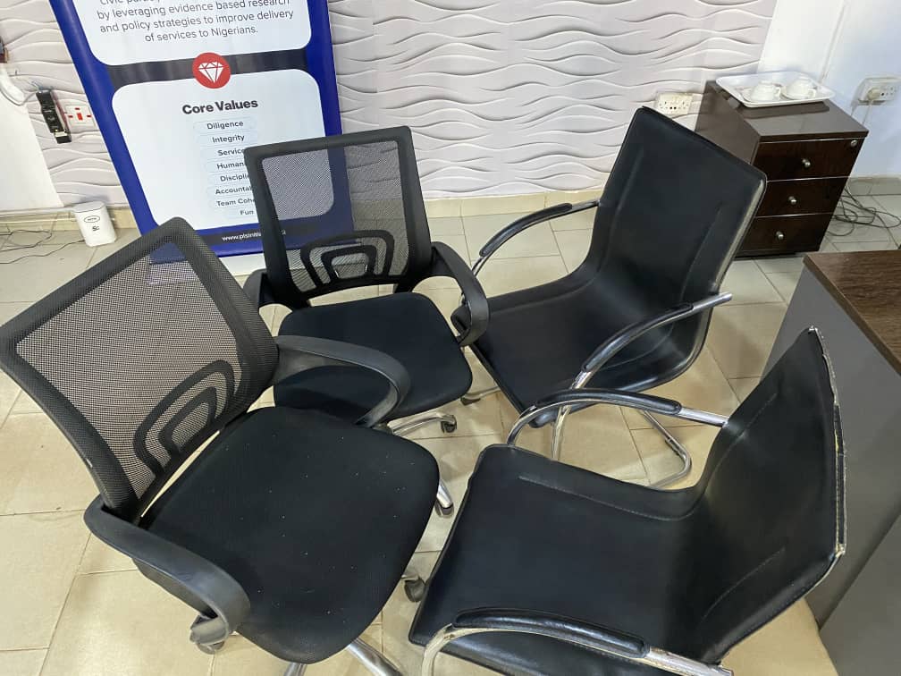 PLSInitiative's tweet photo. Chairs for donation!

Our workspace is being upgraded, and we have some Office Chairs up for donation. If you're an NGO within #Ibadan and interested in receiving these chairs, kindly send a request email to info@plsinitiative.org before Thursday, August 10, 2023. https://t.co/wWJC4UlPJH
