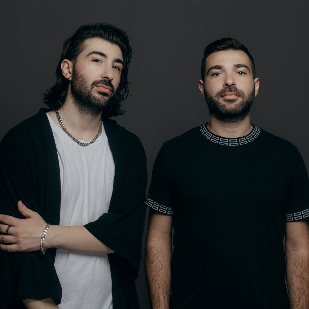 SirupMusic's tweet photo. Some deep sounds by @manna_ofc are on the way and dropping this Friday...stay tuned!π₯
pre-save here: https://t.co/MF7SCacifL
#newmusic #comingsoon #takemedeeper https://t.co/XyFlm6O6U3