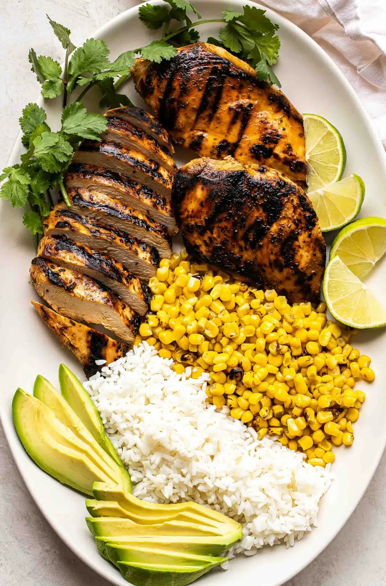 DreamyTechGirl's tweet photo. Margarita Grilled Chicken!
recipe @ https://t.co/YyNuIlRMUB https://t.co/qLAUNDoC0C