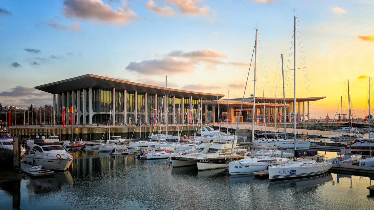 exploreqingdao's tweet photo. Located within the Qingdao Olympic Sailing Centre, this International Conference Centre is an innovative venue that combines conference, catering, exhibition, and sightseeing.

https://t.co/5NPNWPkoTV

#ExperienceQingdaoPhotoExhibition #Qingdao #Shandong #ShandongProvince #China https://t.co/8qwHXVgBtf