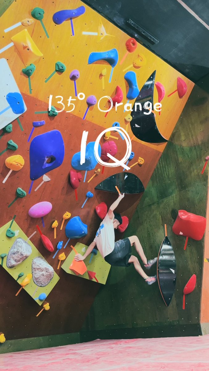 climbing_max's tweet photo. YouTubeショートをアップしました🎞️
【135°の1級】 #climbing #クライミング #bouldering #ボルダリング #ルートセット #routesetting
https://t.co/Eq4lL0bgSl @YouTubeより https://t.co/TEL3TbVZfs