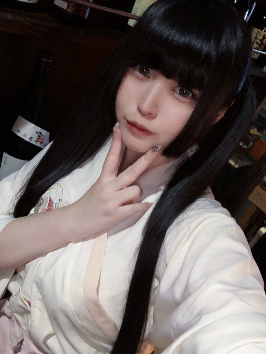 Mil_BNP's tweet photo. うさぎつね(@usausagitsune )開店です。女将はみるです🦄🎀

本日の日本酒🍶
風よ水よ人よ　純米酒
蓬莱　普通酒
雪の露　純米酒
鳳凰美田　純米酒
千功成　清酒

最終入店22時10分
閉店23時

#日本酒　#ガールズバー　#シーシャ　#秋葉原 https://t.co/396Dfzjxjl