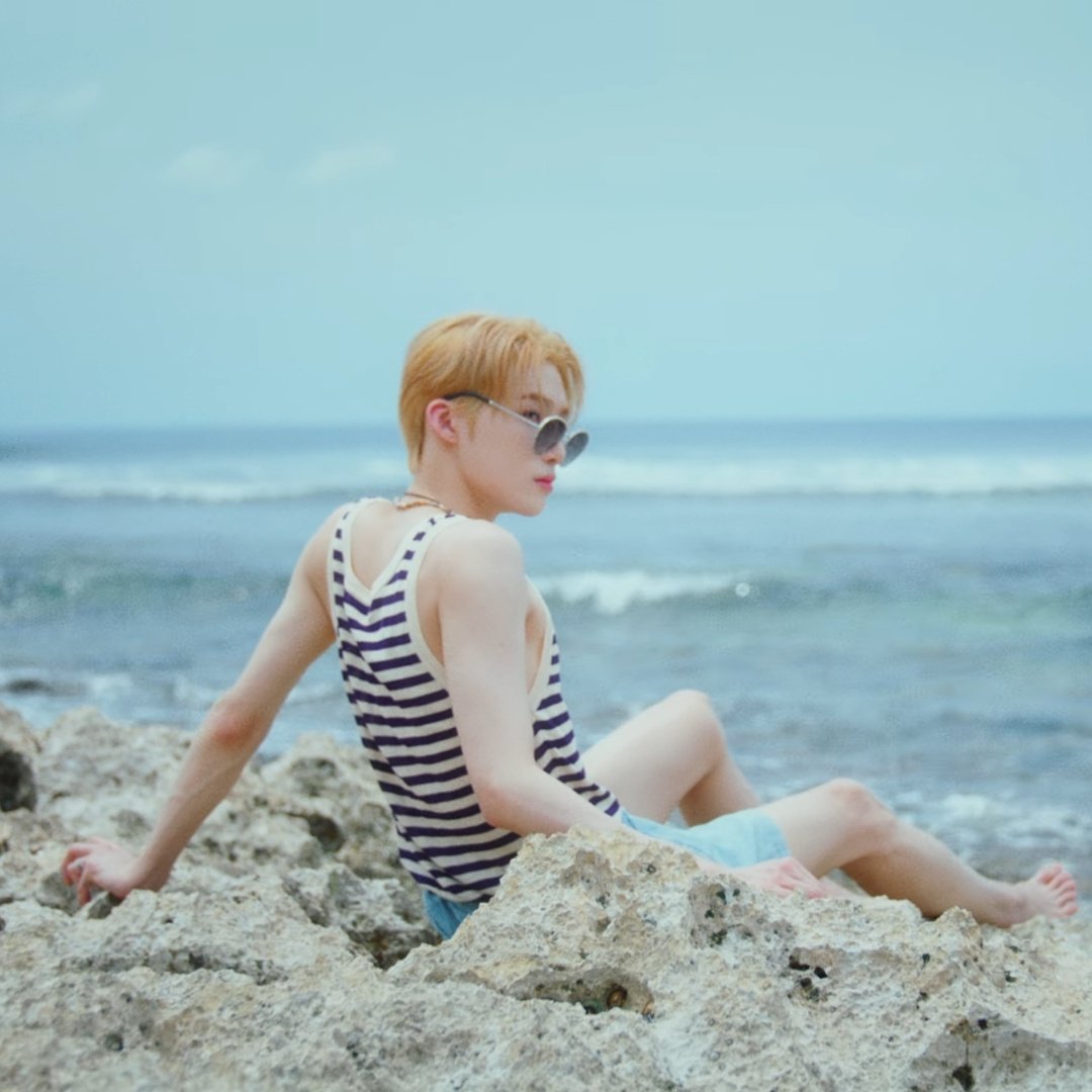 "Yan na ba yon? Mas maganda pa ako diyan eh"