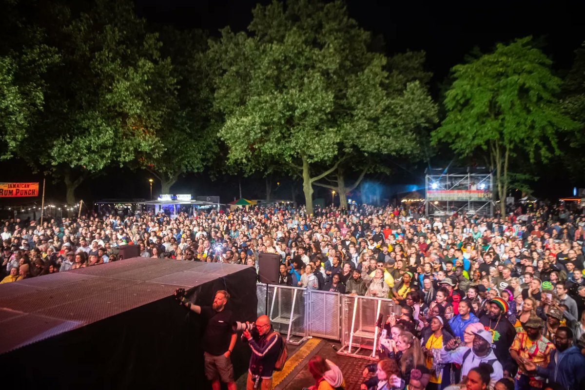yemialadee's tweet photo. God is the greatest
👑  #Ruhrfestival -  #Mulheim - #germany🇩🇪  

#AfricanBaddietour https://t.co/3JqMfP2Yxq