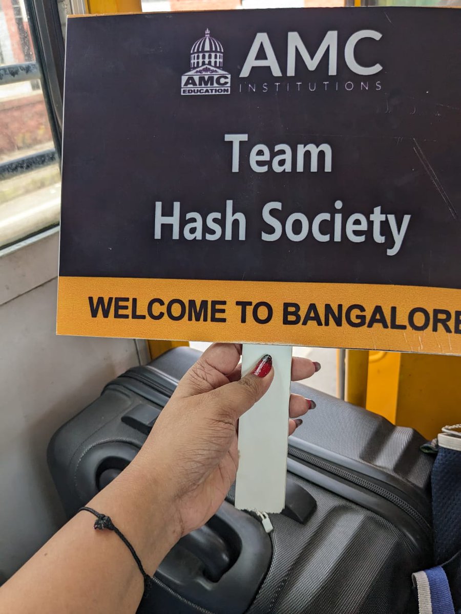 poorvadiwan_'s tweet image. stepped at Bangalore with this warm welcome --

grateful🤍
#Kavach2023 #NammaBengaluru #CyberSecurityHackathon #MinistryOfEducation @PMOIndia