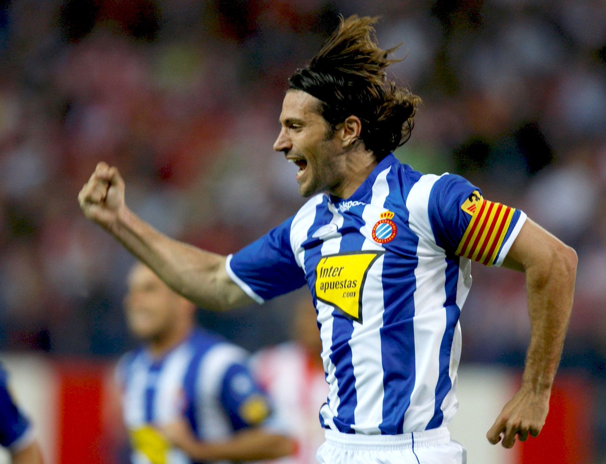 LaLiga's tweet photo. 💙 El 2⃣1⃣ es mucho más que un número en el @RCDEspanyol.

No te olvidamos, Dani. 14 años sin ti. 🙏💫 https://t.co/O5RpAxWB6q