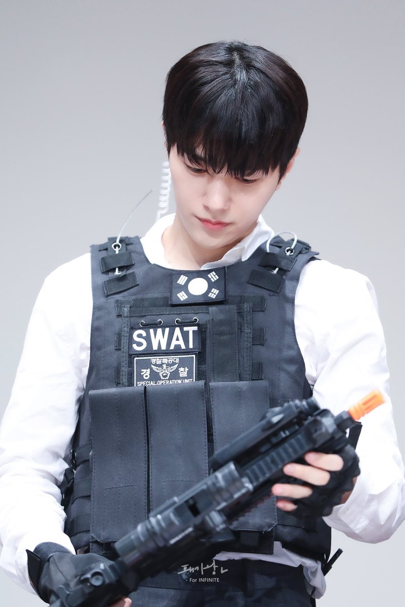 pagiking's tweet photo. 🖤

▄︻̿┻̿═━──    🖤 ⁄(⁄ ⁄•⁄ω⁄•⁄ ⁄)⁄ 
230806 #명수 #김명수 #엘
#인피니트 #INFINITE
#7th_Mini_Album #Begin 
#New_Emotions #Comeback https://t.co/AkUCJaUyls