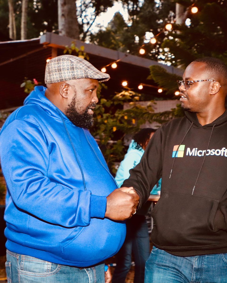 xposeltd's tweet photo. #takemeback with @TAG_Kenya who did what they do best at the Bexposed “chill & vibe” edition 🥳.
Thank you for your continued support & cheers to meaningful collaborations #bexposed #meaningfulcollaborations #xposelimited #mwenyeji https://t.co/5qfGq9SFQH