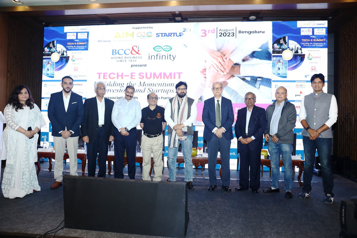 BenCham1833's tweet photo. We're absolutely thrilled to share the news of the triumph achieved at the inaugural "𝐓𝐞𝐜𝐡-𝐄 𝐒𝐮𝐦𝐦𝐢𝐭".

A gratitude to the distinguished 𝐒𝐡𝐫𝐢 𝐁𝐚𝐛𝐮𝐥 𝐒𝐮𝐩𝐫𝐢𝐲𝐨, Hon'ble MIC of West Bengal's Information Technology and Electronics Department.

#TechESummit https://t.co/htQhROy8i2